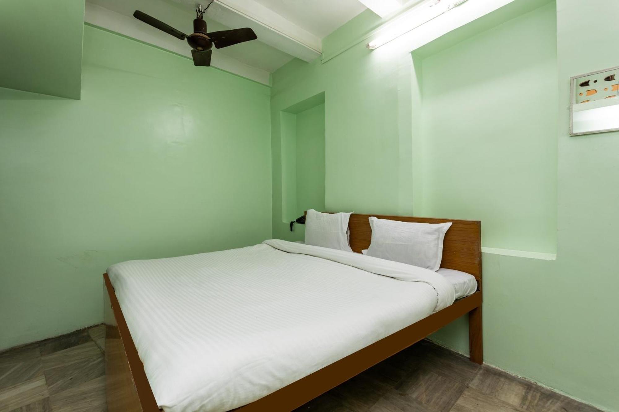 Spot On Hotel Sawera Indore Exterior photo